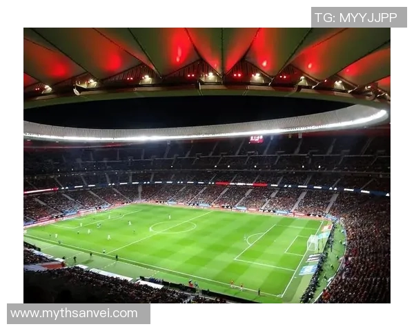 罗字闪耀绿茵场足球明星们的传奇故事与荣耀时刻