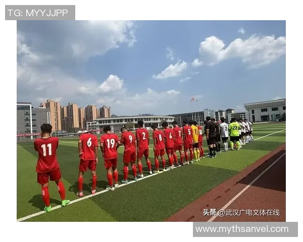 足球明星齐聚武汉带来激情盛宴球迷热情高涨期待精彩对决